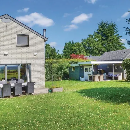 3 Bedroom Stunning In *